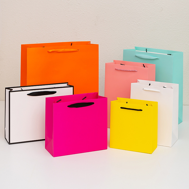 Wholesale Customized Logo Foldable Craft Packaging Gift Paper Bag Reusable Shopping Tote Bags Kraft Paper Bags