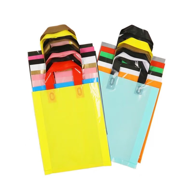 Custom High Quality Plastic Bags with Logos Custom  PE Packaging Bags for Clothing with Logos